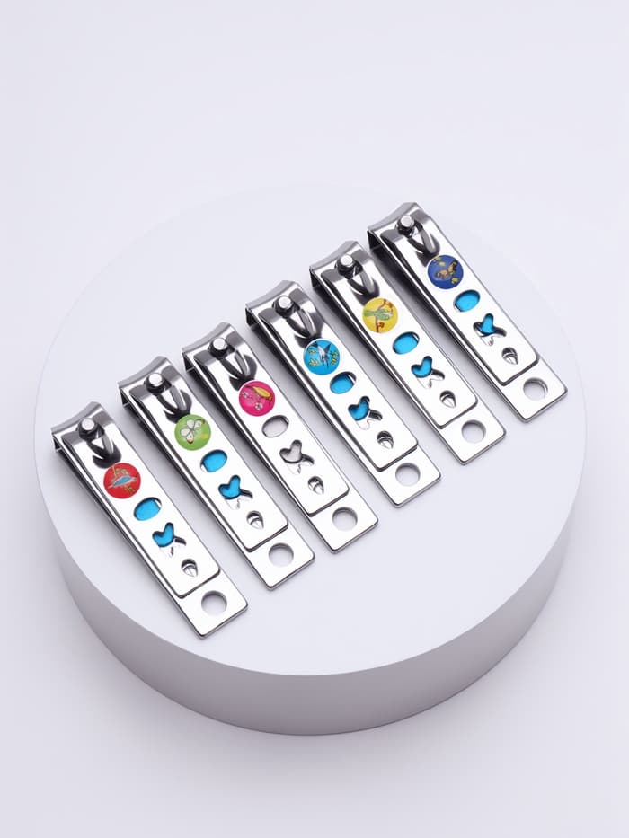 Кусачки книпсер маникюрные, с пилкой, 5.5 см, в коробке, МИКС