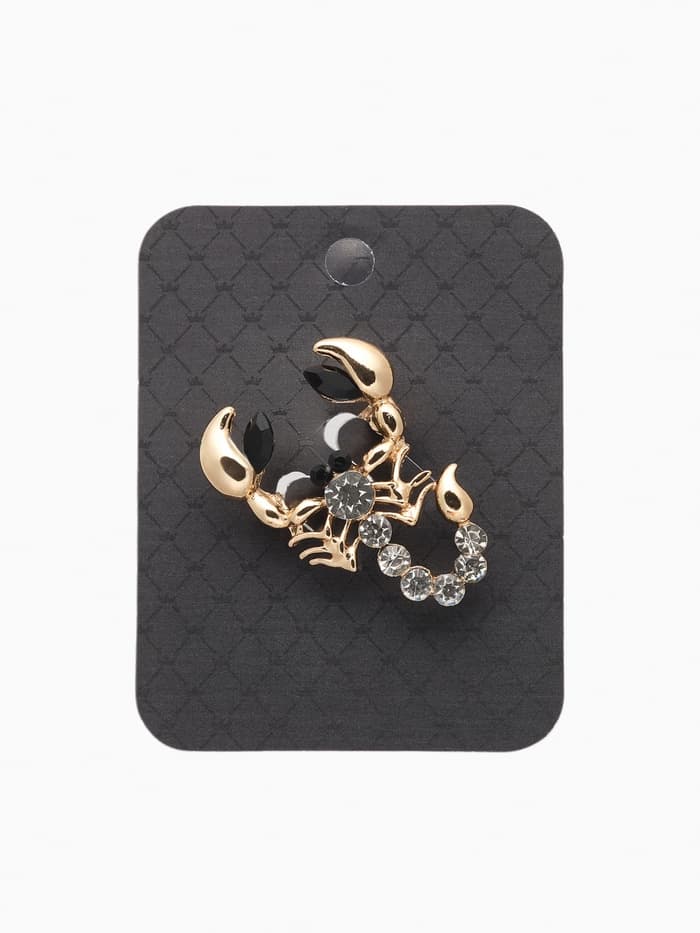 Брошь «Скорпион», белая в золоте