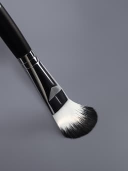 Набор кистей для макияжа SMOKY, 7 шт., футляр с кнопкой, чёрный