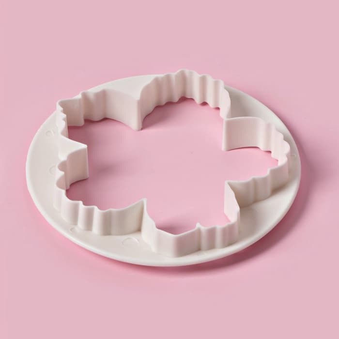 Формы для вырезания теста и мастики Доляна «Пионы», набор 4 шт.: d=8.5/10 /11.5/14.5 см, пластик, белые