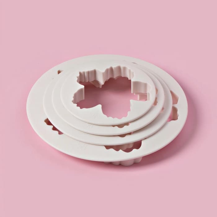 Формы для вырезания теста и мастики Доляна «Пионы», набор 4 шт.: d=8.5/10 /11.5/14.5 см, пластик, белые