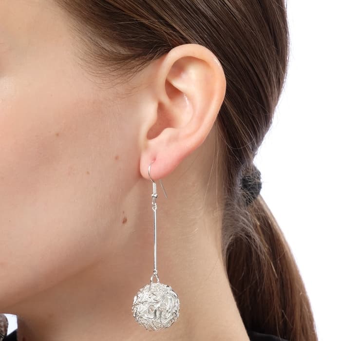 Серьги висячие «Шарик», переплетение, цвет светлое серебро, 6.5 см