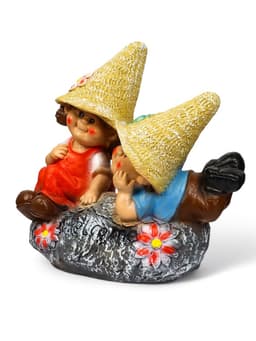 Садовая фигура из полистоуна «Девочка с мальчиком на камне», 42×22×41 см