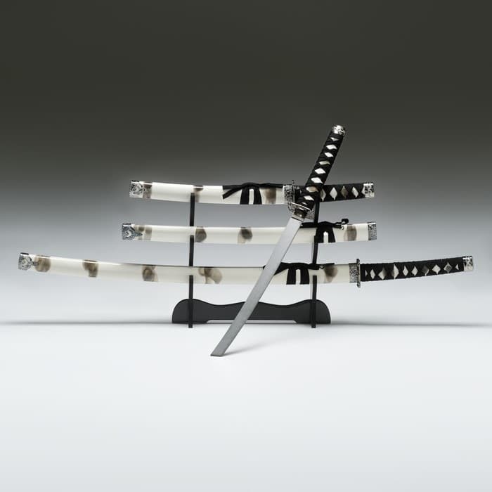 Макет оружия «Сувенирные катаны на подставке 3в1. Белая дымка глянец», подарочный набор, ножны дерево, 51 см; 77 см; 104 см