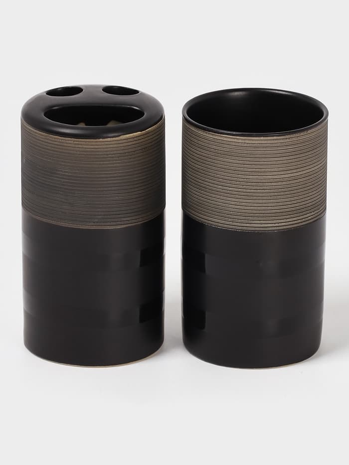 Аксессуары для ванной Доляна «Классика», 4 предмета: дозатор 300 мл, мыльница, 2 стакана, чёрные