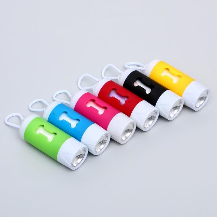 Контейнер с пакетами для уборки за собаками, 9.8×3.8×3.8 см, с фонариком, 15 пакетов, МИКС