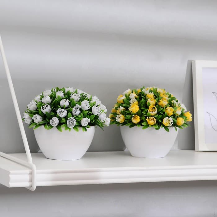 Искусственный цветок в горшке «С цветочными бутонами», 10×11 см, МИКС