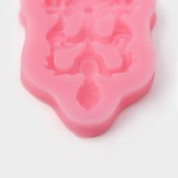 Молд для заливки Доляна «Лепнина», силикон, 13×5.5 см, розовый