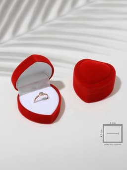 Футляр под кольцо, серьги «Сердце с рамкой из точек», бархатный, 5×5 см (±0.5 см ), красный