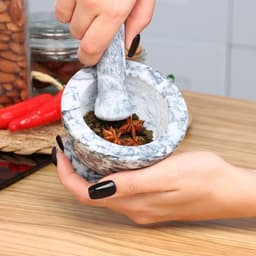 Ступка с пестиком, 130 мл, d=7 см, h=9 см, пестик 10.5 см, камень, белая