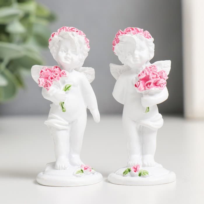 Фигурка полистоун «Ангел с букетом розовых роз», 6.5×2.5×2.5 см, МИКС