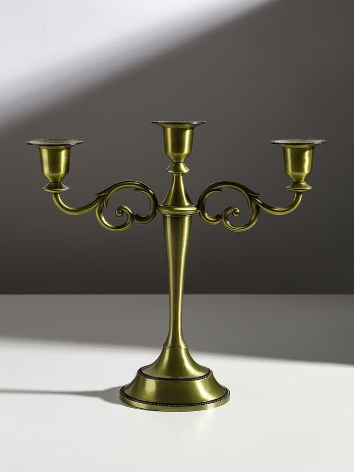 Металлический подсвечник на 3 свечи «Канделябр. Лаконичность», под латунь, 25.5×27×10 см