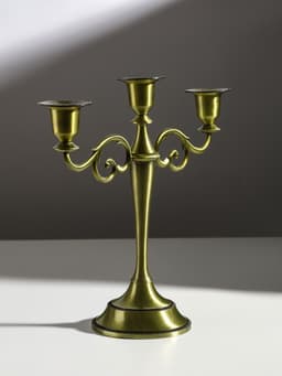 Металлический подсвечник на 3 свечи «Канделябр. Лаконичность», под латунь, 25.5×27×10 см