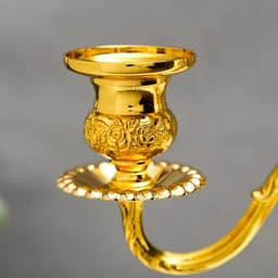 Металлический подсвечник на 3 свечи «Канделябр. Орнамент из роз», 36×31.5×12.5 см