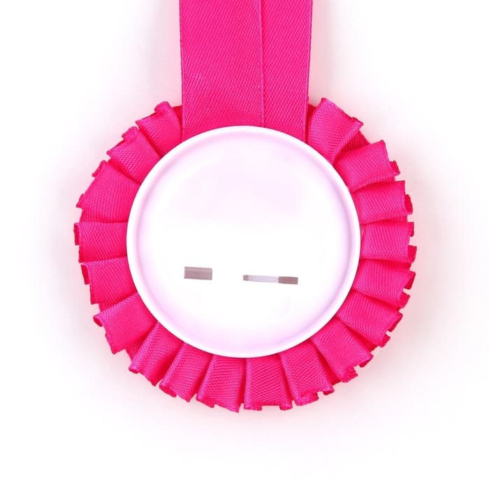 Медаль на ленте на выпускной «Выпускница детского сада», d=8 см