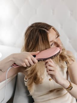 Расческа Luazon LR-01, электрическая, 35 Вт, дисплей, регулировка температуры, 220 В, розовая