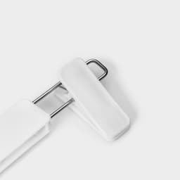 Вешалка для брюк и юбок Доляна, 31×16 см, с зажимами, белая