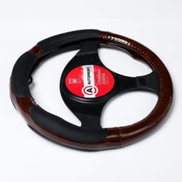 Оплётка руля AUTOPROFI SP-5022 BK (M), материал PU, наполнитель поролон 1 см, цвет чёрный