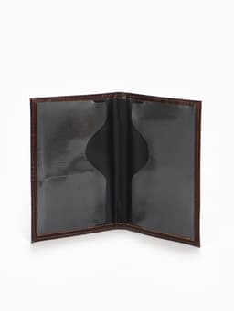 Обложка для паспорта, натуральная кожа, с объёмным гербом, коричневая