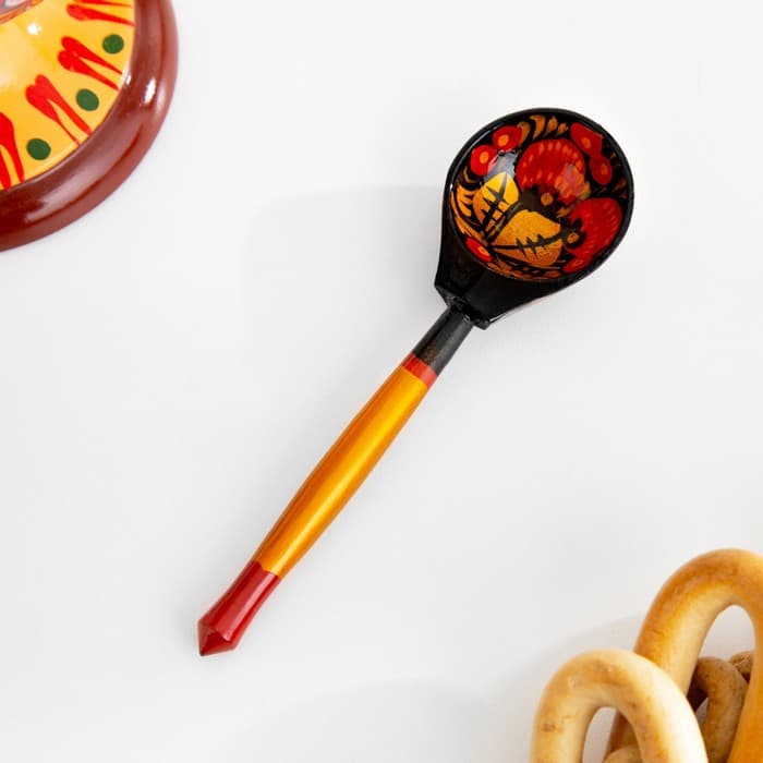 Сахарница дерево хохлома «Ягодка» с ложкой, 10.5×11 см