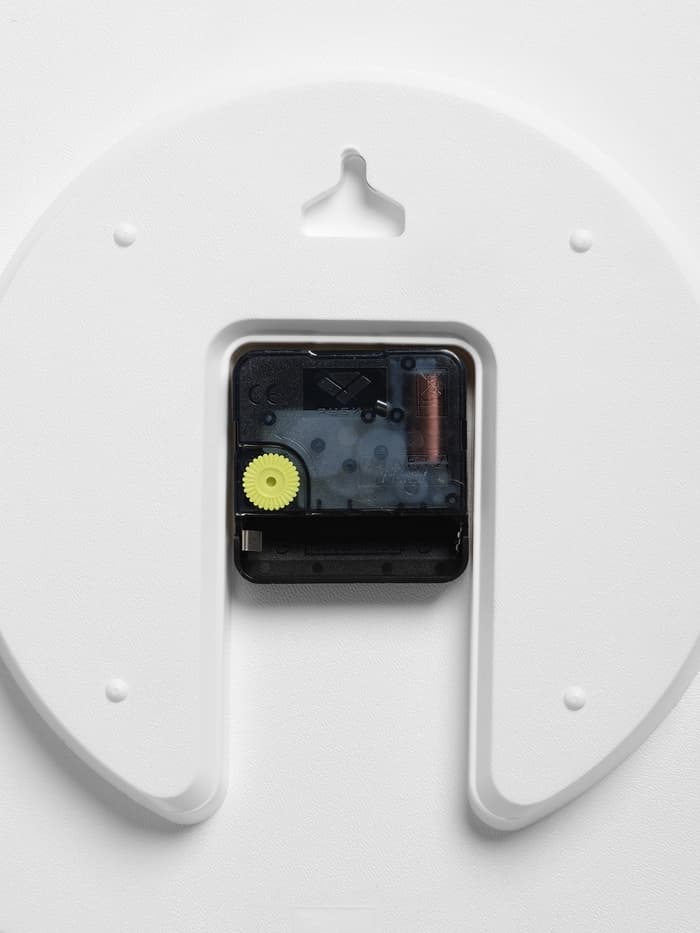 Часы настенные, интерьерные «Рубин», бесшумные, d=35 см, корпус белый