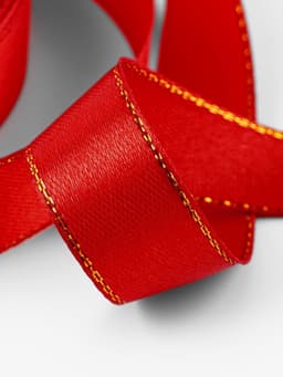 Лента атласная, с золотым люрексом, 15 мм, 23±1 м, красная №026