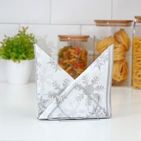 Салфетница Доляна «Полумесяц», 13.5×6×7.5 см, хромированная