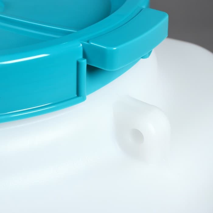 Бочка для воды пластиковая, с крышкой, 50 л