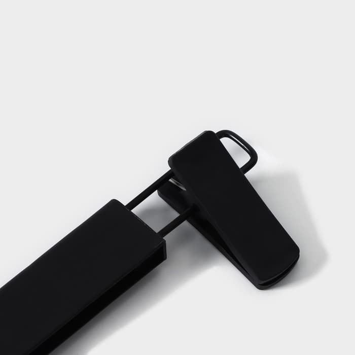 Вешалка для брюк и юбок Доляна, 29×13 см, с зажимами, чёрная