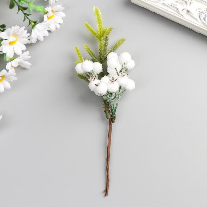 Декор для творчества «Еловая ветка и снежные шары» 22 см