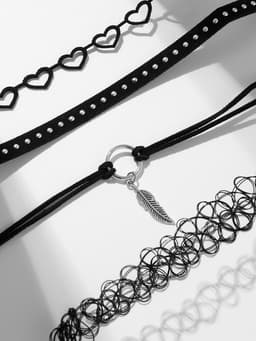Чокер «Ассорти романтика», набор 4 шт. чёрный в серебре, 30.5 см