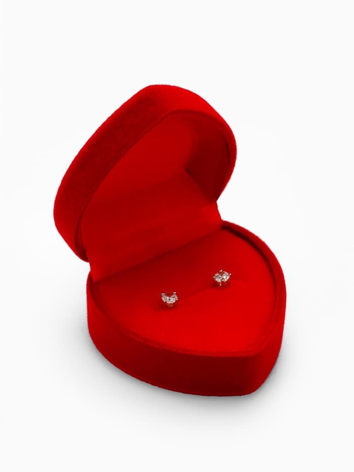 Футляр под кольцо, серьги «Сердце с рамкой из точек», бархатный, 4.5×4.5 см, красный