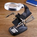 Третья рука для пайки 2.5х, 5х, с подсветкой, 20×21×15 см, 3ААА