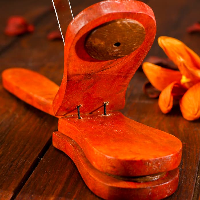 Сувенирный музыкальный инструмент «Кастаньет», 23×5×4 см