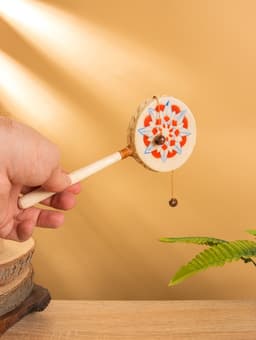 Сувенирный музыкальный инструмент «Клон тонг цветок», 20×2×8 см