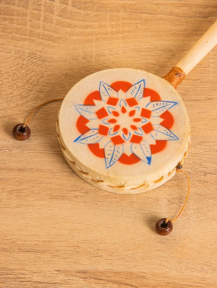 Сувенирный музыкальный инструмент «Клон тонг цветок», 20×2×8 см