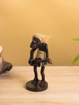 Сувенир «Абориген-гитарист», 16×10×8 см, дерево