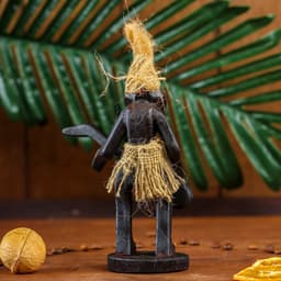 Сувенир «Абориген-гитарист», 16×10×8 см, дерево