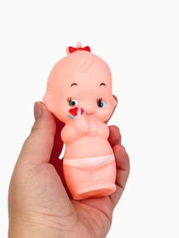 Резиновая игрушка для ванны Крошка Я «Девочка», с пищалкой, 1 шт.