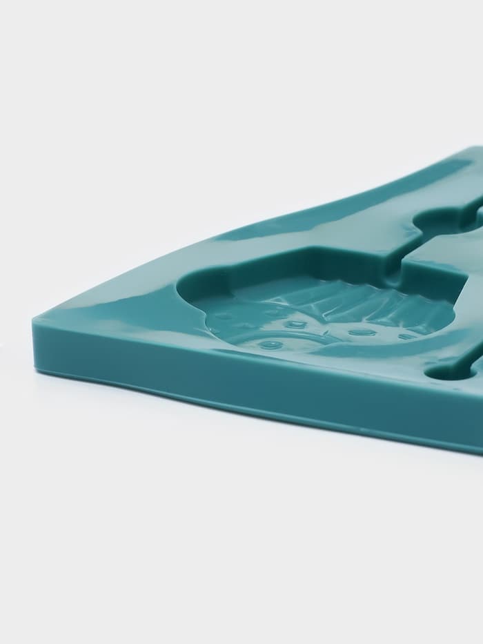 Форма для леденцов Доляна «Капкейк», силикон, 27.5×16.5 см, 6 ячеек (6×7 см), с палочками, МИКС