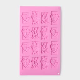 Форма для конфет и шоколада Доляна «Любовь», силикон, 28.7×17.4 см, 16 ячеек (4.7×3.8 см), МИКС