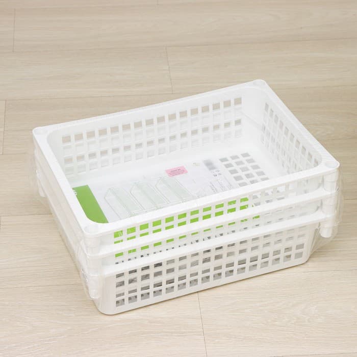 Этажерка напольная универсальная, 3-х секционная, на колёсиках, белая