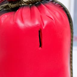 Копилка для денег «Мешок: сто тысяч», гипс, красный, 14×22×32 см