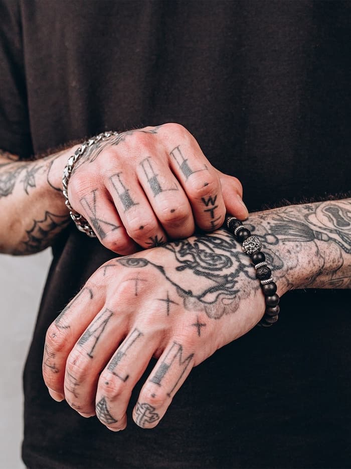 Браслет из бусин унисекс «Лава. Лев», d=7 см, чёрный с серебристым