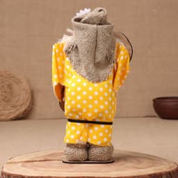 Фигурка - оберег «Домовой. Славуся в льняном колпаке, с ложкой и подковой», МИКС