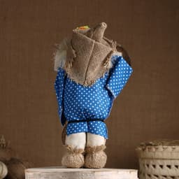 Фигурка - оберег «Домовой. Славуся в льняном колпаке, с ложкой и подковой», МИКС