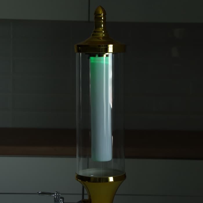 Башня пивная «Петронас», 3 л, колба для льда, подсветка, 2 батарейки AG3, пластик, золотистая