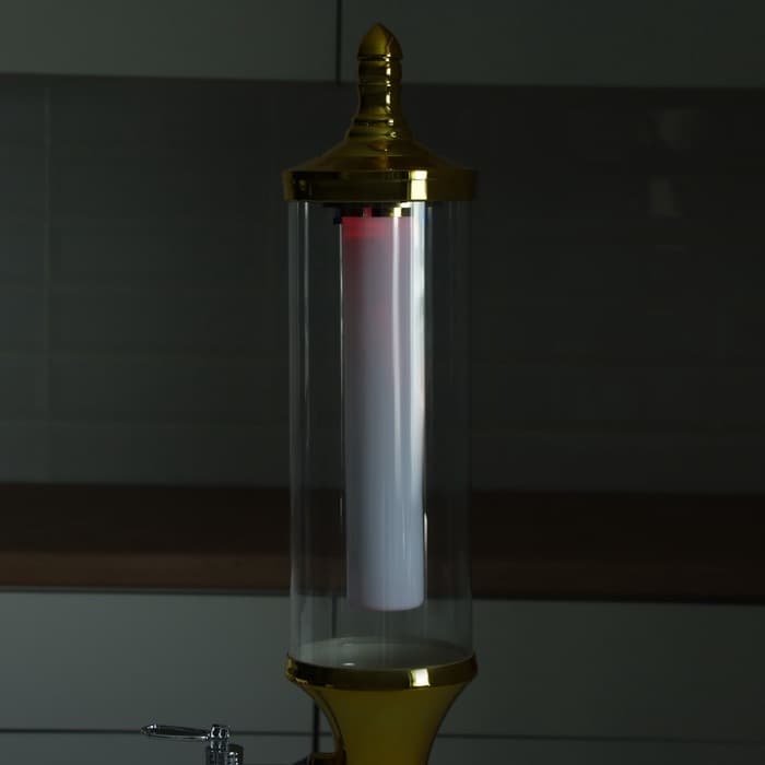 Башня пивная «Петронас», 3 л, колба для льда, подсветка, 2 батарейки AG3, пластик, золотистая