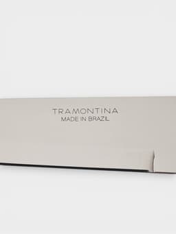 Нож поварской Tramontina Universal, лезвие 17.5 см, сталь AISI 420, деревянная рукоять