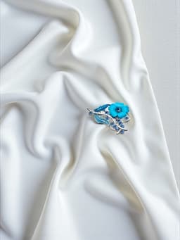 Брошь «Цветение», морская в серебре